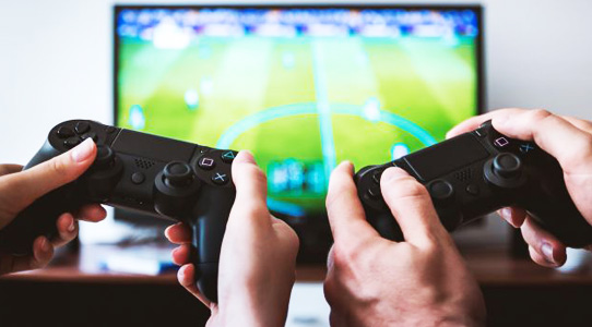 کنترل دقیق دسته بازی سونی DualShock 4