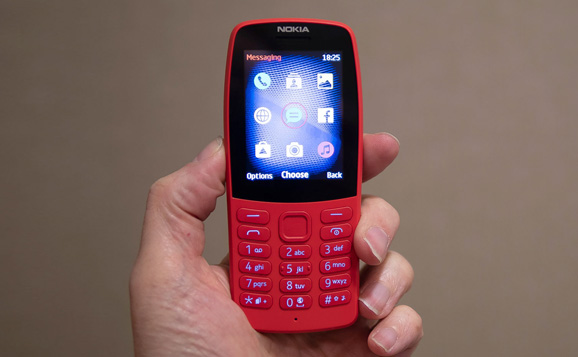 بدنه با دوام گوشی موبایل نوکیا مدل 210 دو سیم کارت با ظرفیت 16 مگابایت Nokia 210 - گوشی موبایل نوکیا ۲۱۰
