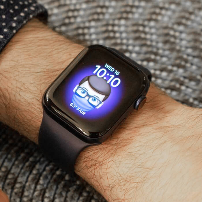 ساعت مچی هوشمند اپل واچ سری SE اندازه 44 میلیمتر آلومینیومی خاکستری با بند لاستیکی مشکی