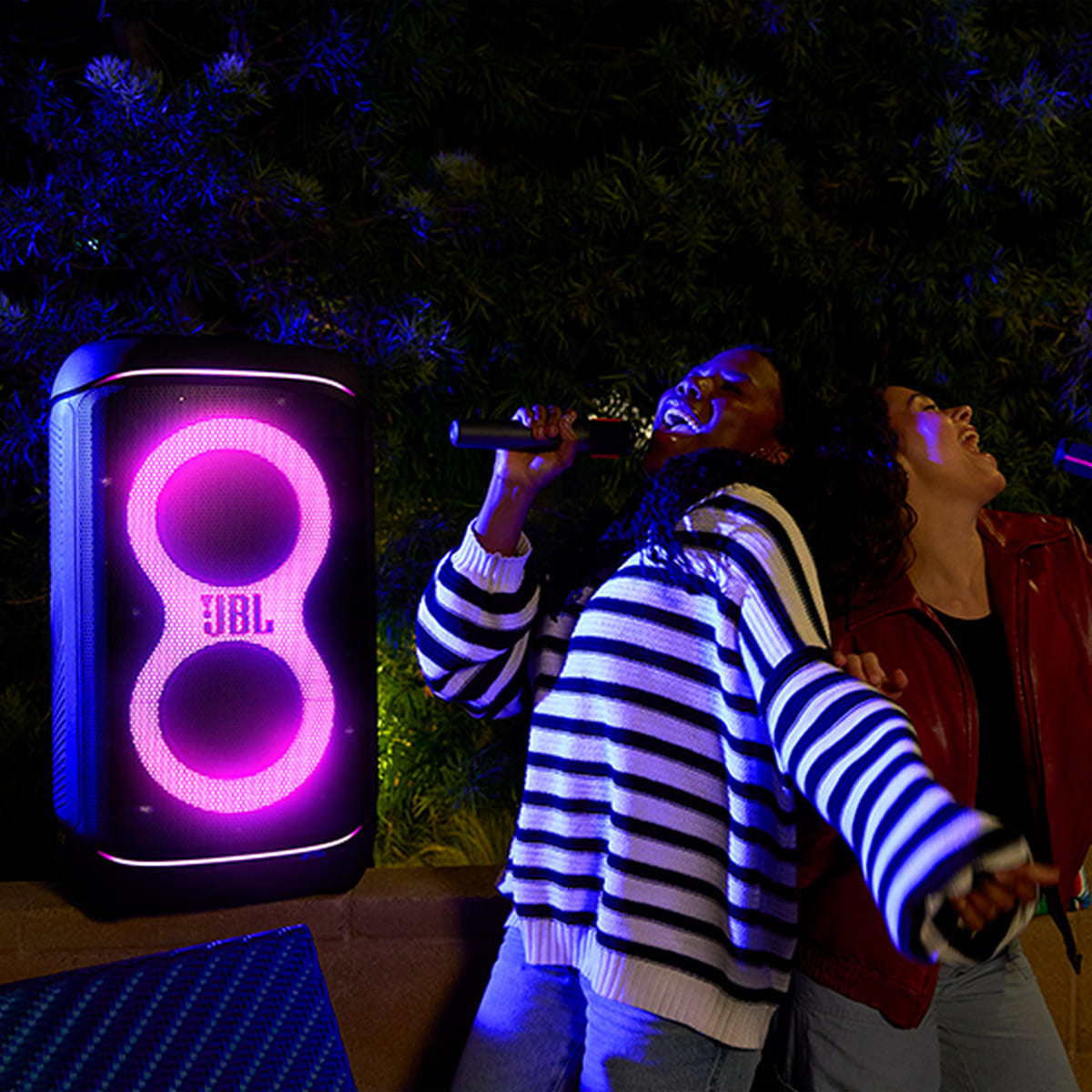 اسپیکر قابل حمل بلوتوثی جی بی ال پارتی باکس 520