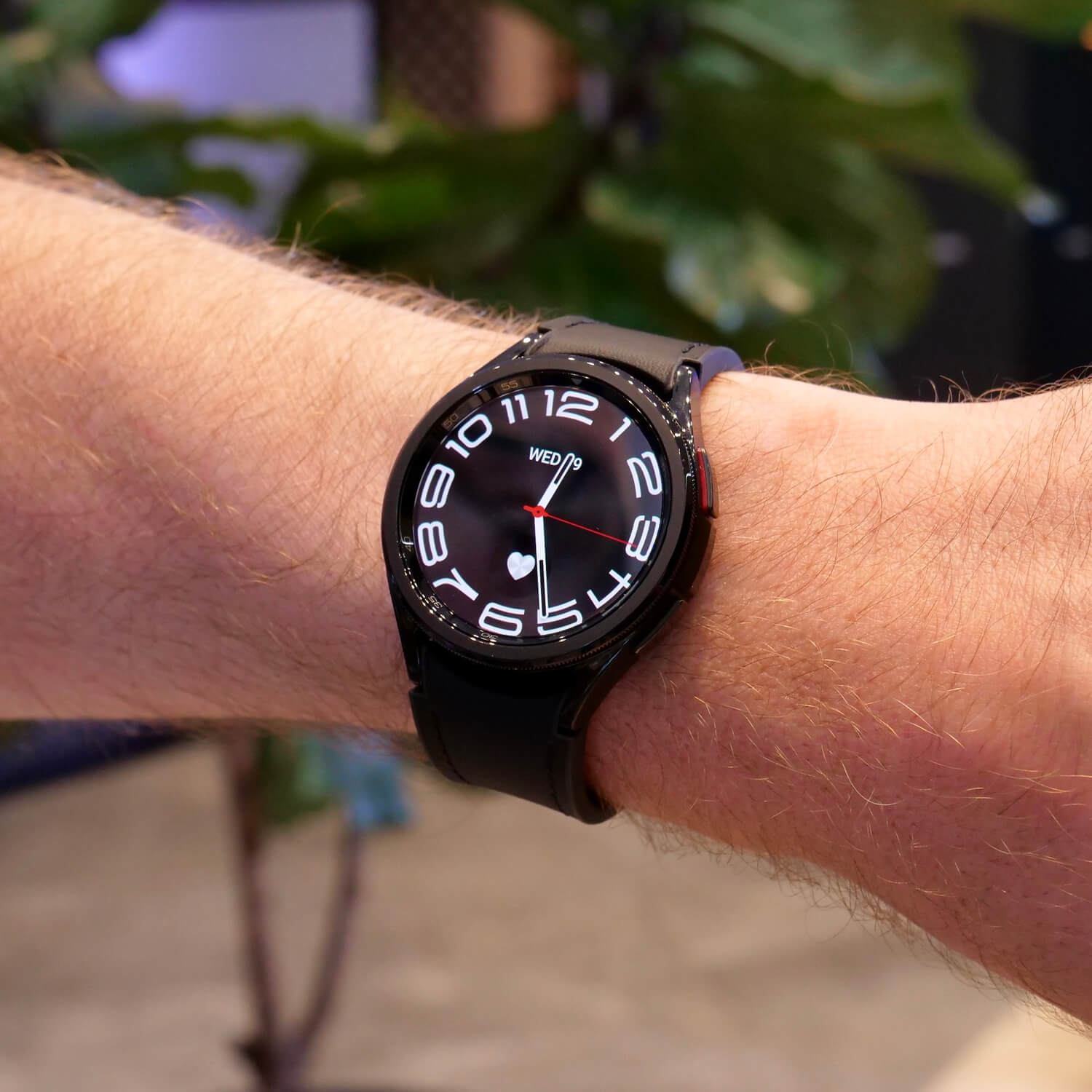 ساعت مچی هوشمند 43 میلی‌متری سامسونگ گلکسی Watch 6 Classic