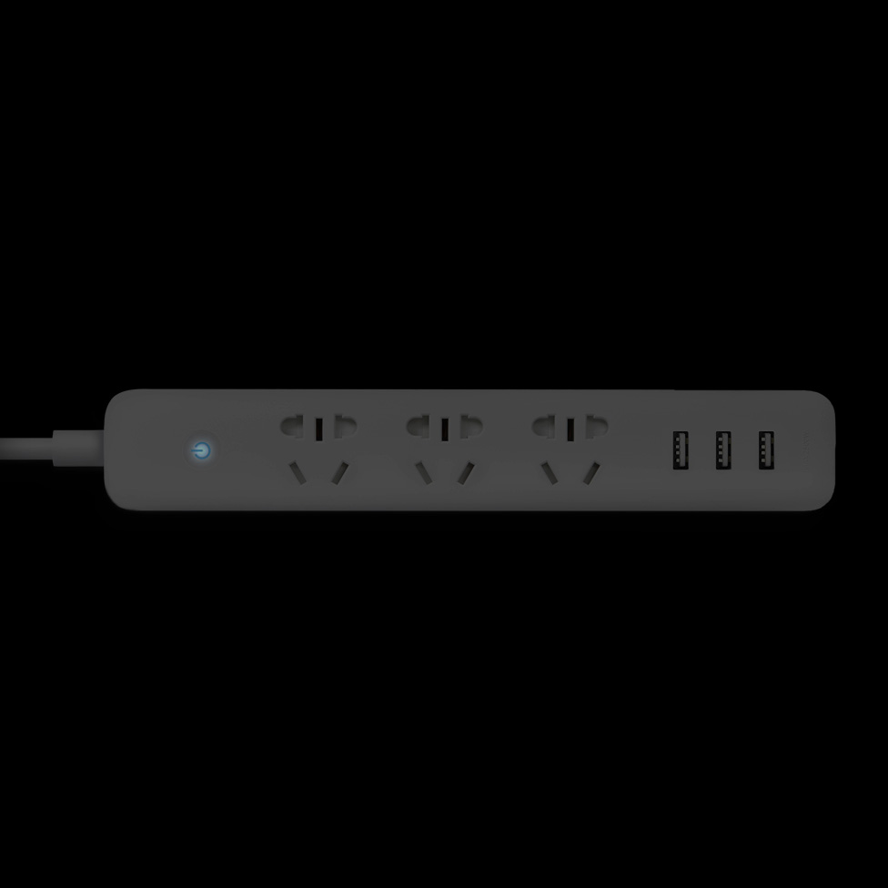 سه راهی برق هوشمند USB دار وای فای شیائومی مدل QMCXB01ZN